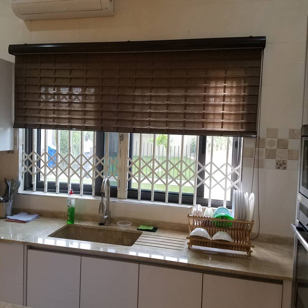 Curtain work