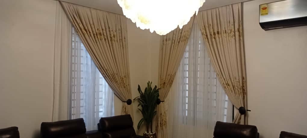 Curtain work