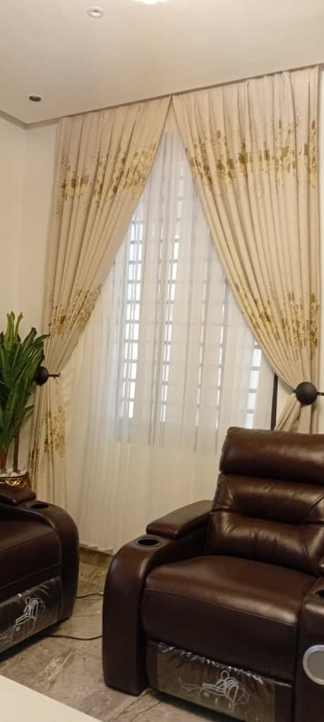 Curtain work